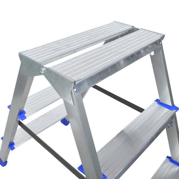 Лестница-стремянка двухсторонняя 2 ступени ДЛС3