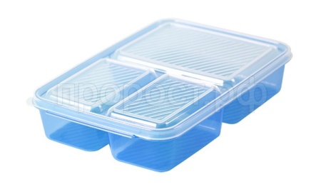 Контейнер 1,5л трехсекционный прозрачно-синий /050061/Арз Контейнер 1,5л трехсекционный прозрачно-синий /050061/Арз